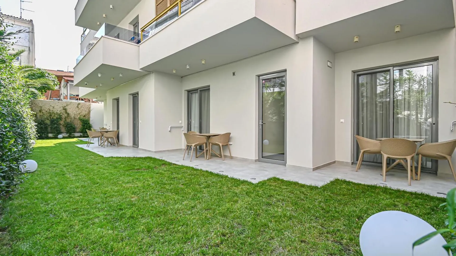 Evitel Luxury Living Aparthotel Hanioti