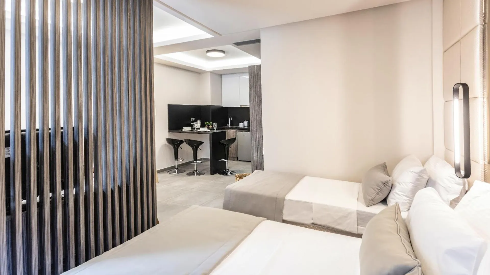 Evitel Luxury Living Aparthotel Hanioti